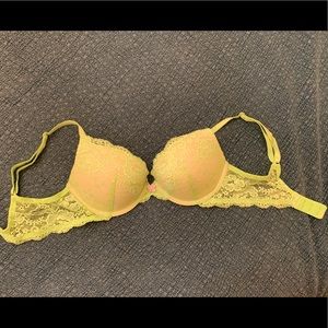 Victoria Secret Lace Push Up Bra